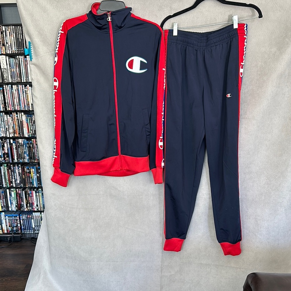 💥 Champion Navy and Red Athletic Set